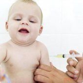 Ребенок после прививки